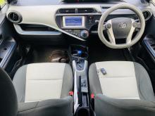 https://riyasewana.com/uploads/toyota-aqua-s-3019023217225.jpg