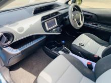 https://riyasewana.com/uploads/toyota-aqua-s-3019023317296.jpg