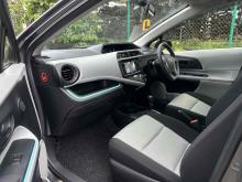 https://riyasewana.com/uploads/toyota-aqua-s-3019371024711.jpg
