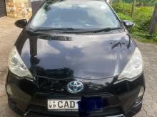 Toyota Aqua S Limited 2014 Car