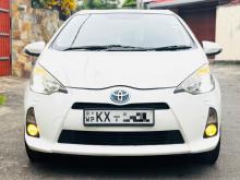 https://riyasewana.com/uploads/toyota-aqua-s-311255017756.jpg