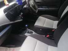 https://riyasewana.com/uploads/toyota-aqua-s-31447454243.jpg