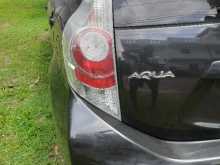 https://riyasewana.com/uploads/toyota-aqua-s-3171007893.jpg