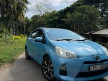 Toyota Aqua S Limited 2012 Car