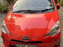 Toyota Aqua S Limited 2013 Car