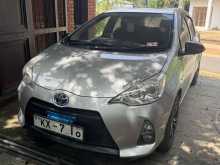 Toyota Aqua S Limited 2012 Car