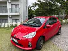 Toyota Aqua S Limited 2013 Car