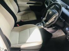 https://riyasewana.com/uploads/toyota-aqua-s-48052917115.jpg
