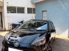 Toyota AQUA S Grade 2013 Car