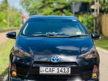 Toyota Aqua S Limited 2013 Car