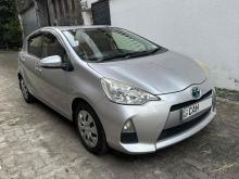 Toyota Aqua S Grade 2014 Car