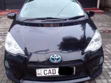 Toyota Aqua S Grade 2013 Car