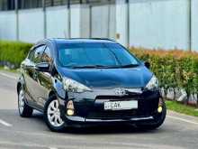 Toyota Aqua S Limited 2013 Car