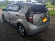 https://riyasewana.com/uploads/toyota-aqua-s-61603344743.jpg