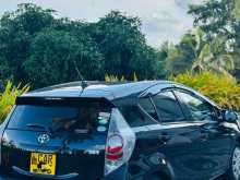 https://riyasewana.com/uploads/toyota-aqua-s-619450122793.jpg