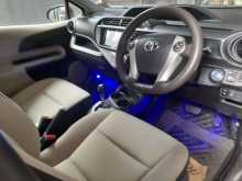 https://riyasewana.com/uploads/toyota-aqua-s-6810354953.jpg