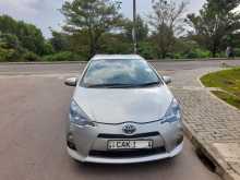 Toyota Aqua S Grade 2013 Car