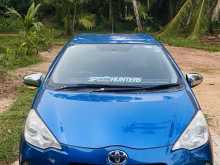 Toyota Aqua S Grade 2012 Car