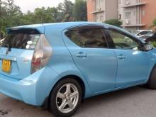 https://riyasewana.com/uploads/toyota-aqua-s-72106336385.jpg