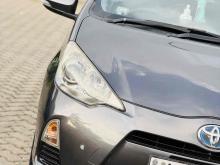 https://riyasewana.com/uploads/toyota-aqua-s-78383024442.jpg