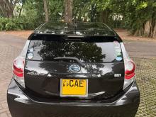 https://riyasewana.com/uploads/toyota-aqua-s-819583410593.jpg
