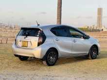 https://riyasewana.com/uploads/toyota-aqua-s-822483722302.jpg
