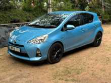 Toyota Aqua S Grade 2012 Car