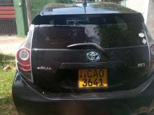 https://riyasewana.com/uploads/toyota-aqua-s-8655526992.jpg