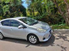 https://riyasewana.com/uploads/toyota-aqua-s-8916136086.jpg