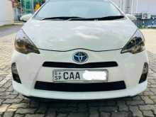 Toyota Aqua S Grade 2013 Car