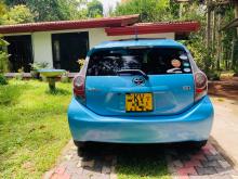 https://riyasewana.com/uploads/toyota-aqua-s-915084717802.jpg