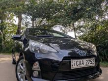 Toyota Aqua S LIMITED 2012 Car