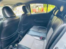 https://riyasewana.com/uploads/toyota-aqua-s-97421617285.jpg