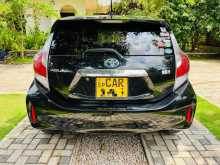 https://riyasewana.com/uploads/toyota-aqua-s-97562522772.jpg