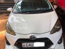 Toyota AQUA S GRADE 2014 Car