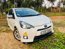 Toyota Aqua S Limited 2013 Car