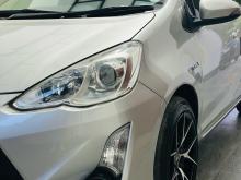 Toyota Aqua Ubran 2016 Car
