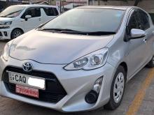 https://riyasewana.com/uploads/toyota-aqua-uburn-12735497004.jpg