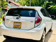 https://riyasewana.com/uploads/toyota-aqua-uburn-1285237244.jpg