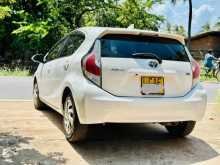 https://riyasewana.com/uploads/toyota-aqua-uburn-1285237805.jpg