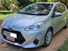 https://riyasewana.com/uploads/toyota-aqua-uburn-91142416074.jpg