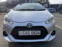 https://riyasewana.com/uploads/toyota-aqua-urban-1060828452.jpg