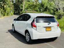 https://riyasewana.com/uploads/toyota-aqua-urban-128445022953.jpg
