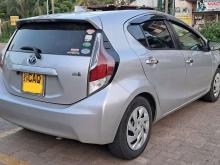 https://riyasewana.com/uploads/toyota-aqua-urban-141059316673.jpg