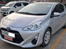 https://riyasewana.com/uploads/toyota-aqua-urban-141100136046.jpg