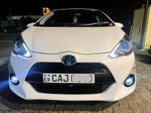 Toyota Aqua Urban G LED 2015 Car