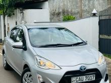 Toyota Aqua Urban 2015 Car