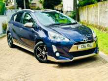 Toyota AQUA URBAN S LIMITED 2015 Car