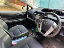 https://riyasewana.com/uploads/toyota-aqua-urban-2015-211501012203.jpg