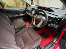 https://riyasewana.com/uploads/toyota-aqua-urban-2015-3122085212553.jpg